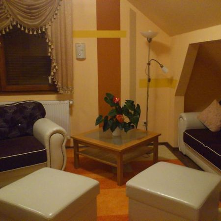 Szilvia Vendeghaz Korosszakal Exterior foto